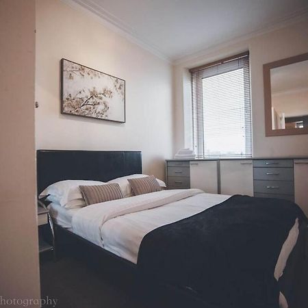 Prime 2 Bedroom City Centre Apt Aberdeen Exterior photo