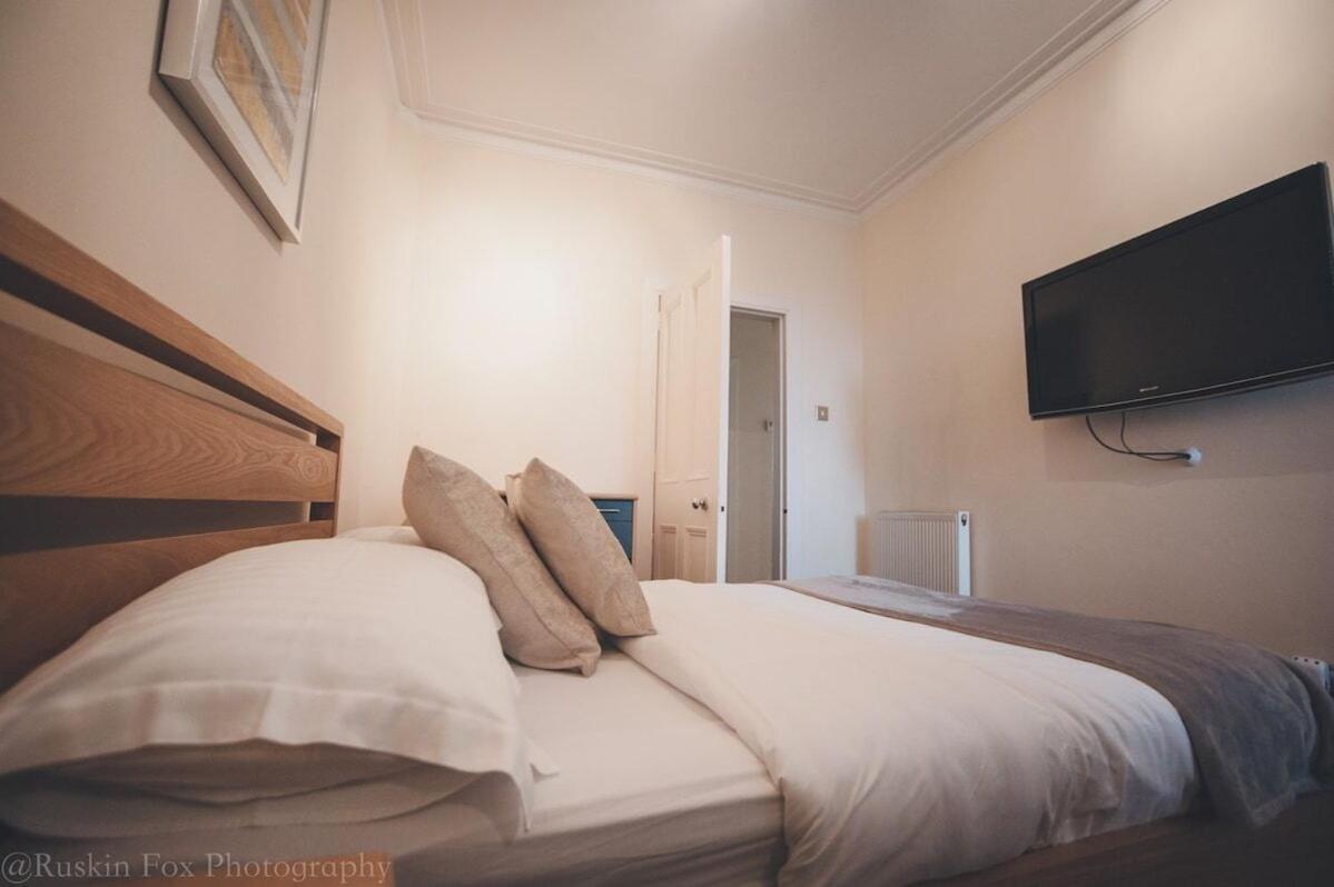 Prime 2 Bedroom City Centre Apt Aberdeen Exterior photo